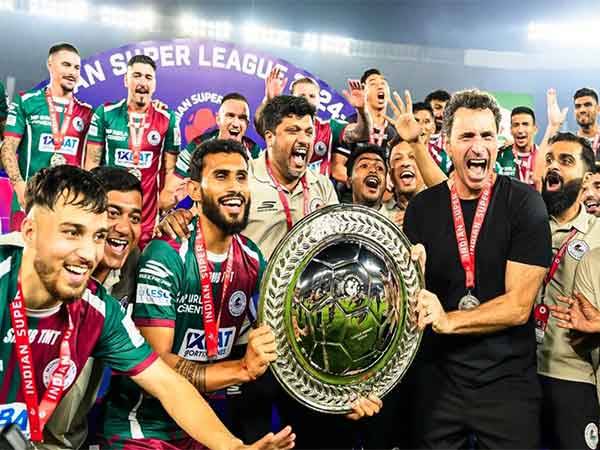 The victorious ISL Shield winners (Photo: ISL)